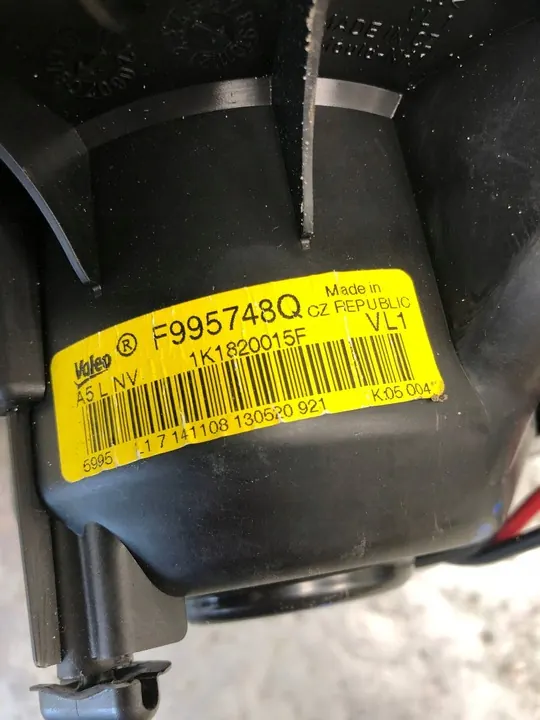 Ventilador Skoda Octavia II 1K1820015F image 5