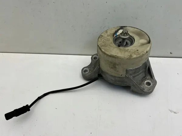 MERCEDES W213 W257 Soporte de Motor Original Usado A2132405100 image 4