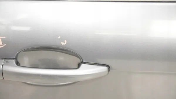 Puerta trasera derecha OEM 360188476 para Citroen C3 II image 4