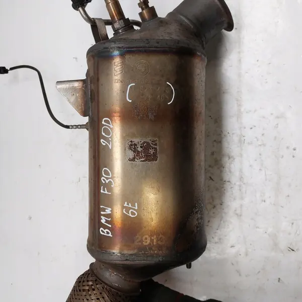 BMW F30 2.0D Katalysator Eberspaecher 7823498 image 2