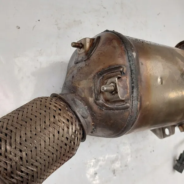 BMW F30 2.0D Katalysator Eberspaecher 7823498 image 6