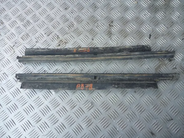 Suporte de radiador Toyota Tundra 07- OEM asfvadfbsagdb image 4