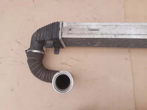 MERCEDES C W204 1.6 1.8 Intercooler + 2 Buizen A2045280882 image 6