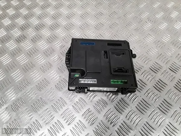 2014 Renault Megane ECU 1500dci 284B18225R image 2
