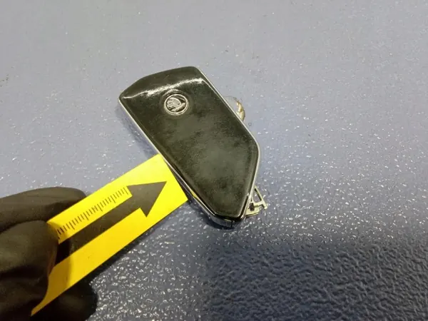 Télécommande Skoda OEM 5E3959753R - État Utilisé image 6