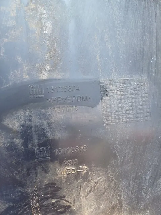 Left Front Wheel Arch Opel Astra H Complete image 8