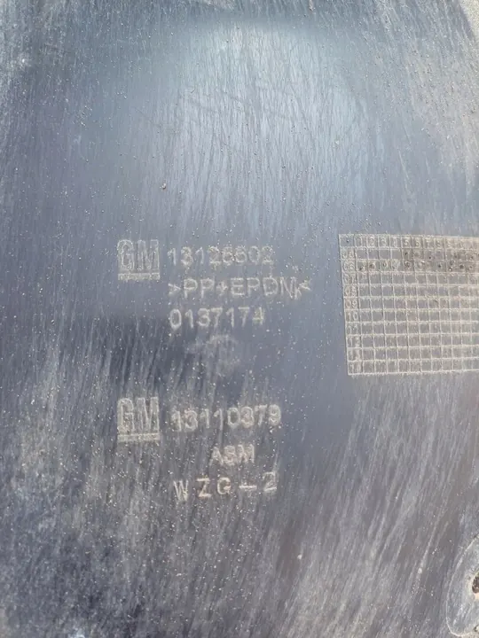 Left Front Wheel Arch Opel Astra H Complete image 9