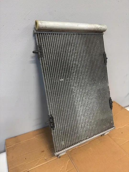 OEM 9683562980 Ilmastointikondensaattori Peugeot 207/208 image 3