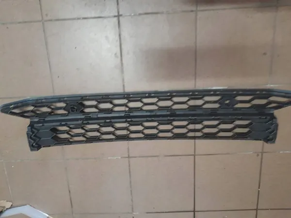 Griglia Inferiore Paraurti Anteriore Volkswagen Amarok 18388D image 2