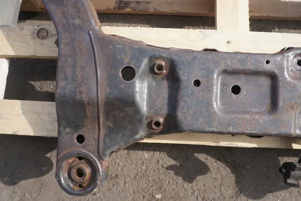 HYUNDAI i30 I 07-14 Trave di Sospensione 62405-2L000 image 9