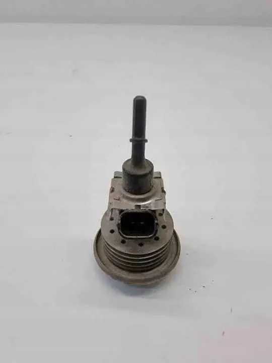 Inyector AdBlue Land Rover OEM FPLA189E3AB image 4