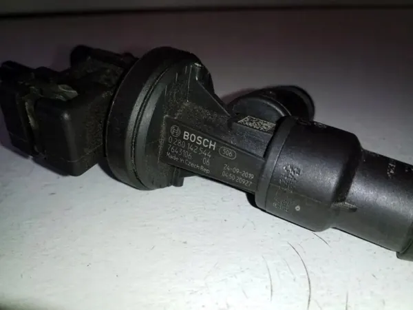 Válvula de vacío OEM 7643106 para BMW 2.0L 2020 image 3