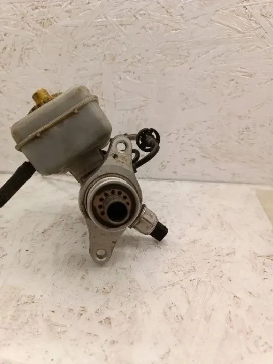 Cylindre de frein VW OEM 03350884581 pour Golf IV image 4
