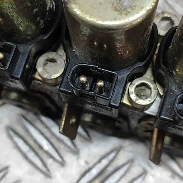 Bloco de Válvulas Hidráulico Mercedes-Benz SL (R129) A1298000178 image 6