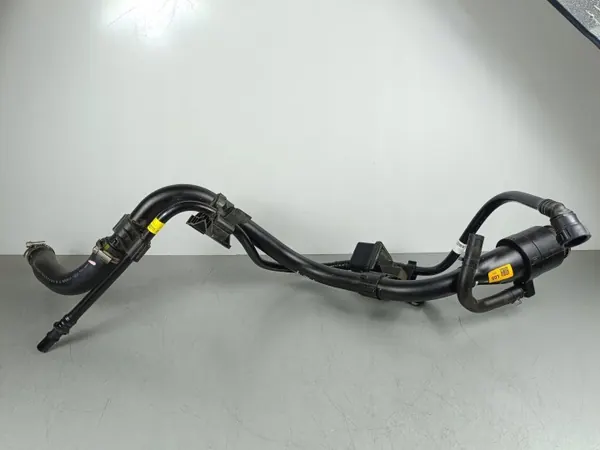 Genesis GV70 Bränslelock OEM FOB53364 image 2