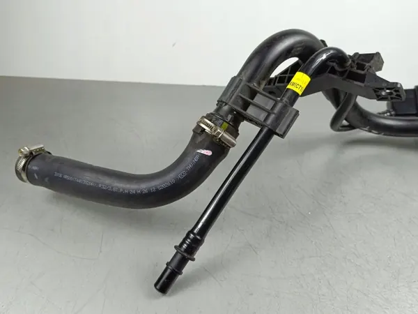 Genesis GV70 Bränslelock OEM FOB53364 image 3