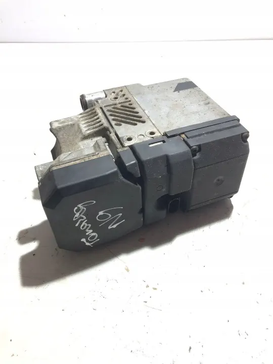 VW Touareg FL Webasto Lämmitys OEM 7L6 819 008 B image 3