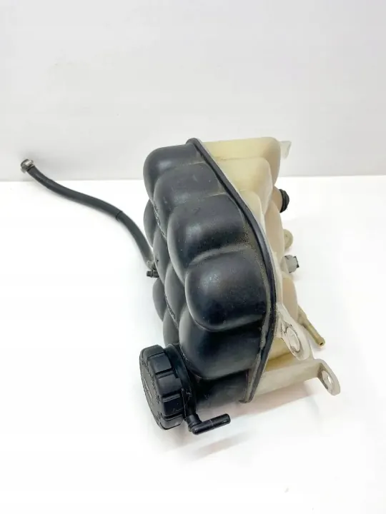 Réservoir d'expansion de liquide de refroidissement OEM A1295000849 image 7