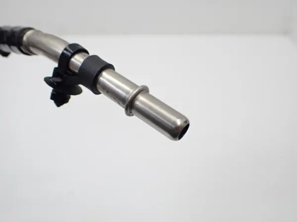 Capteur Pression Carburant OEM MB3Q-9J280-DD Amarok image 7