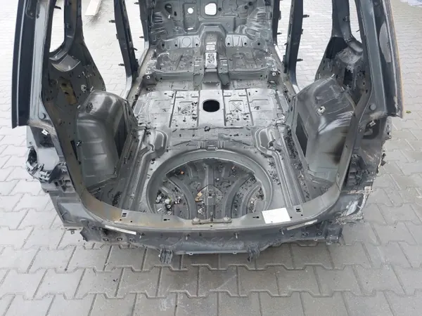 Refuerzo Asiento Trasero VW TOURAN II III 5TA 15r> image 2