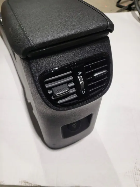 Middenconsole armsteun Kia Xceed OEM 97021-J7100 image 3