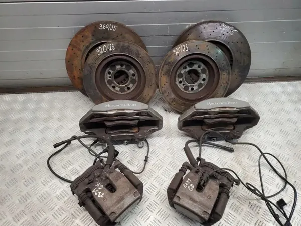 Mercedes-Benz Jarrulevy & -puristin Set OEM A2314214198 image 2