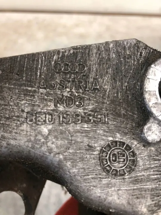 Engine Mount Left Audi A4 B6 3.0 B 8E0199351 image 4