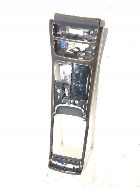 Túnel Central Audi A8 D4 OEM 4H1864348 - Usado image 2