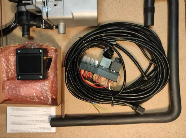 Webasto Diesel 5.0KW GSM Controller - Gebruikt OEM image 7