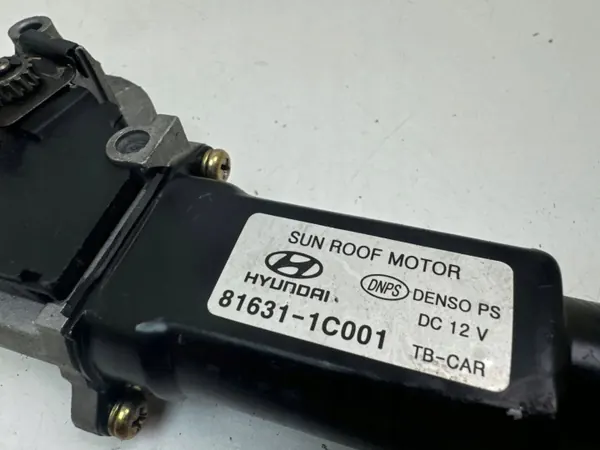 Motor de techo solar Hyundai Getz OEM 816311C001 image 3