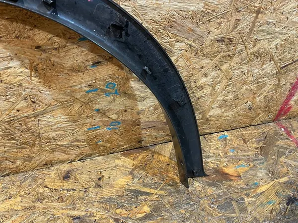 Nissan Juke I F15 10-19 Oikea Etulokasuoja image 6