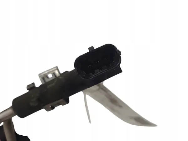 MAP Sensor VOLVO V40 CROSS COUNTRY 2.0L diesel 2015 OEM image 3