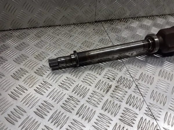 Framre höger drivaxel Renault Megane II 1.5 DCI 8200379235 image 2