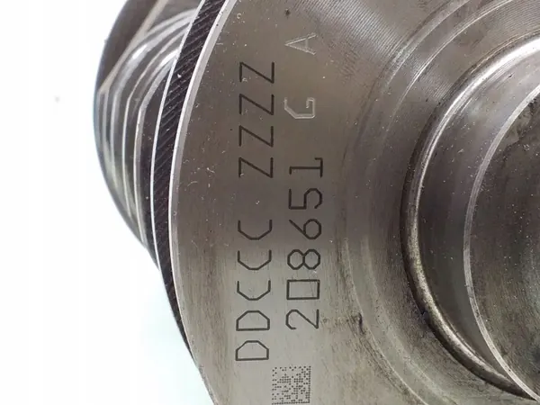 Subaru Forester Kampiakseli OEM 208651 - Käytetty image 3