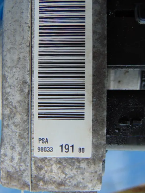 Servostyrningspump Citroen C4 II B7 DS4 9675674180 image 3