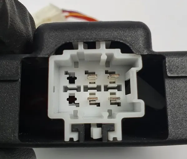 Mercedes A0005407712 Batterisäkerhetssäkring - Begagnad image 3