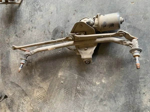 Renault Trafic II Vivaro A Etu Pyyhkijä Mekanismi image 2