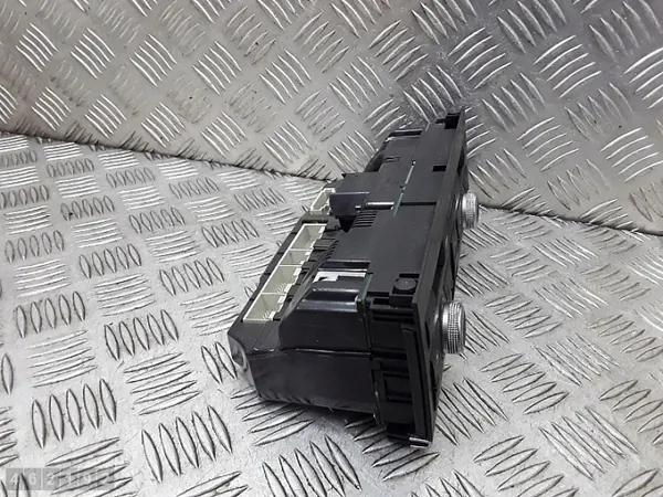 Audi Q7 Klimasteuergerät OEM 4l0820043f image 3