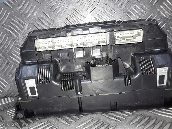 Audi Q7 Klimasteuergerät OEM 4l0820043f image 6