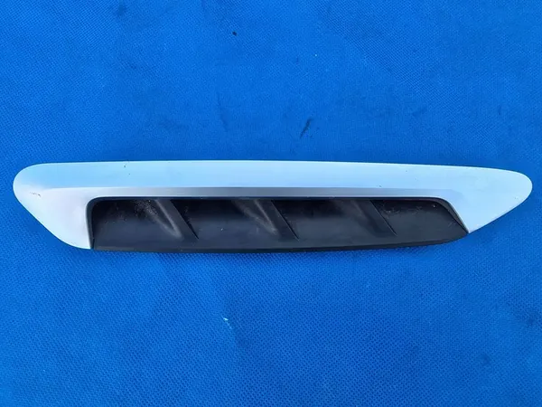 Couvercle d'entrée d'air d'aile droite BMW G01 G02 7418606 image 1