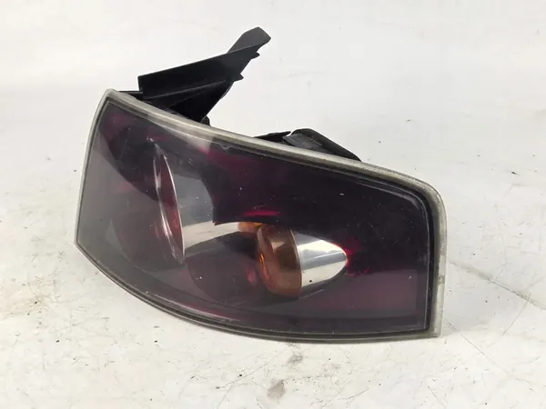 SEAT IBIZA 6L0 Lámpara Trasera Derecha 6L6945112D image 2