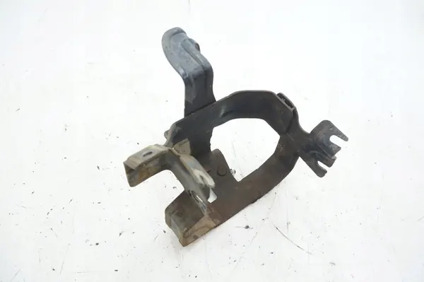 Support de pompe de direction assistée VOLVO XC60 XC70 31280634 image 1