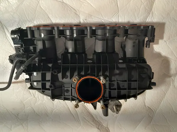 VW AUDI 2.0TFSI Ansaugkrümmer 06L133201T image 2