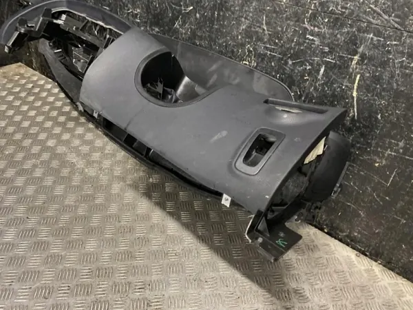 Mercedes-Benz CLS C257 Mittaristo OEM A2136809904 image 5