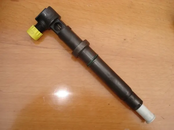 Injektor A6510702687 Mercedes 2.2 CDI image 8