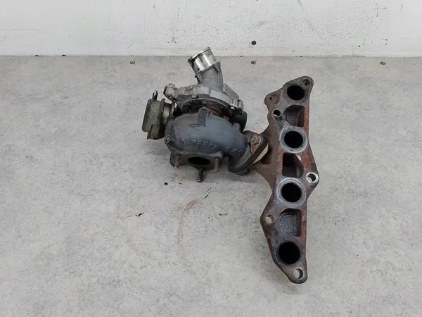 Turbo con Colector Toyota Yaris II 1.4 D4D image 7