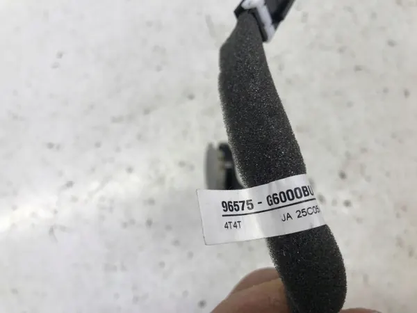 Kia OE 96575-G6000 Dakmicrofoon Voor image 5