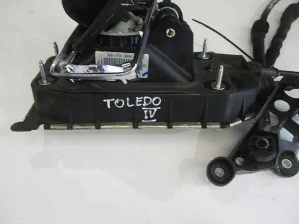 Gear Shift Lever Module Set Skoda Rapid 13- OEM 5JA711049A image 2