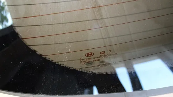 Gebruikt Hyundai Kona achterklepglas OEM kona image 3