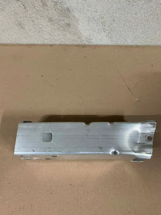 Zone de déformation poutre inférieure BMW X1 X2 OEM 8737253-10 8737254 image 7